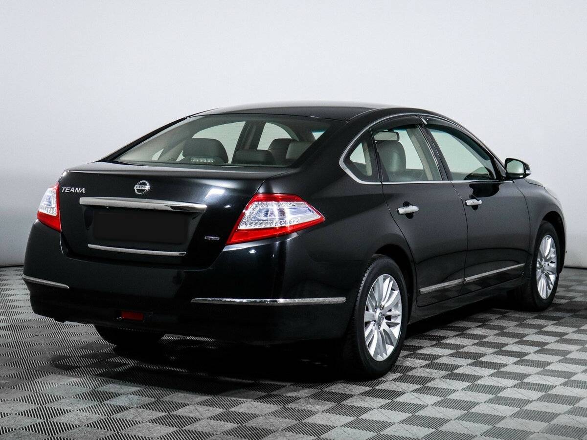 Nissan Teana с пробегом — 2012 год. Фото: #3