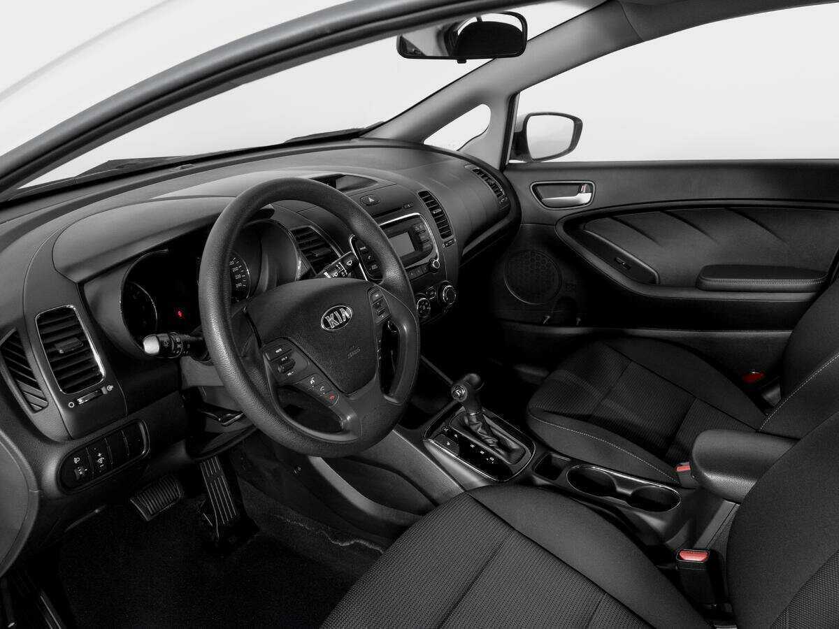 Kia Cerato с пробегом — 2019 год. Фото: #14