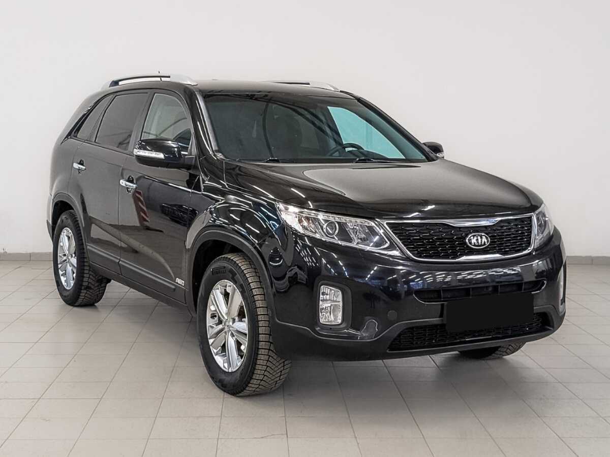 Kia Sorento с пробегом — 2015 год. Фото: #2