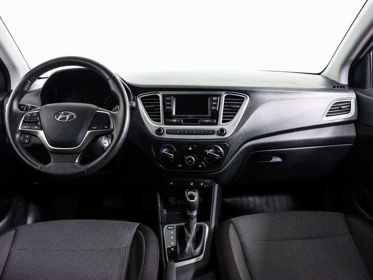 Hyundai Solaris с пробегом — 2021 год. Фото: #7