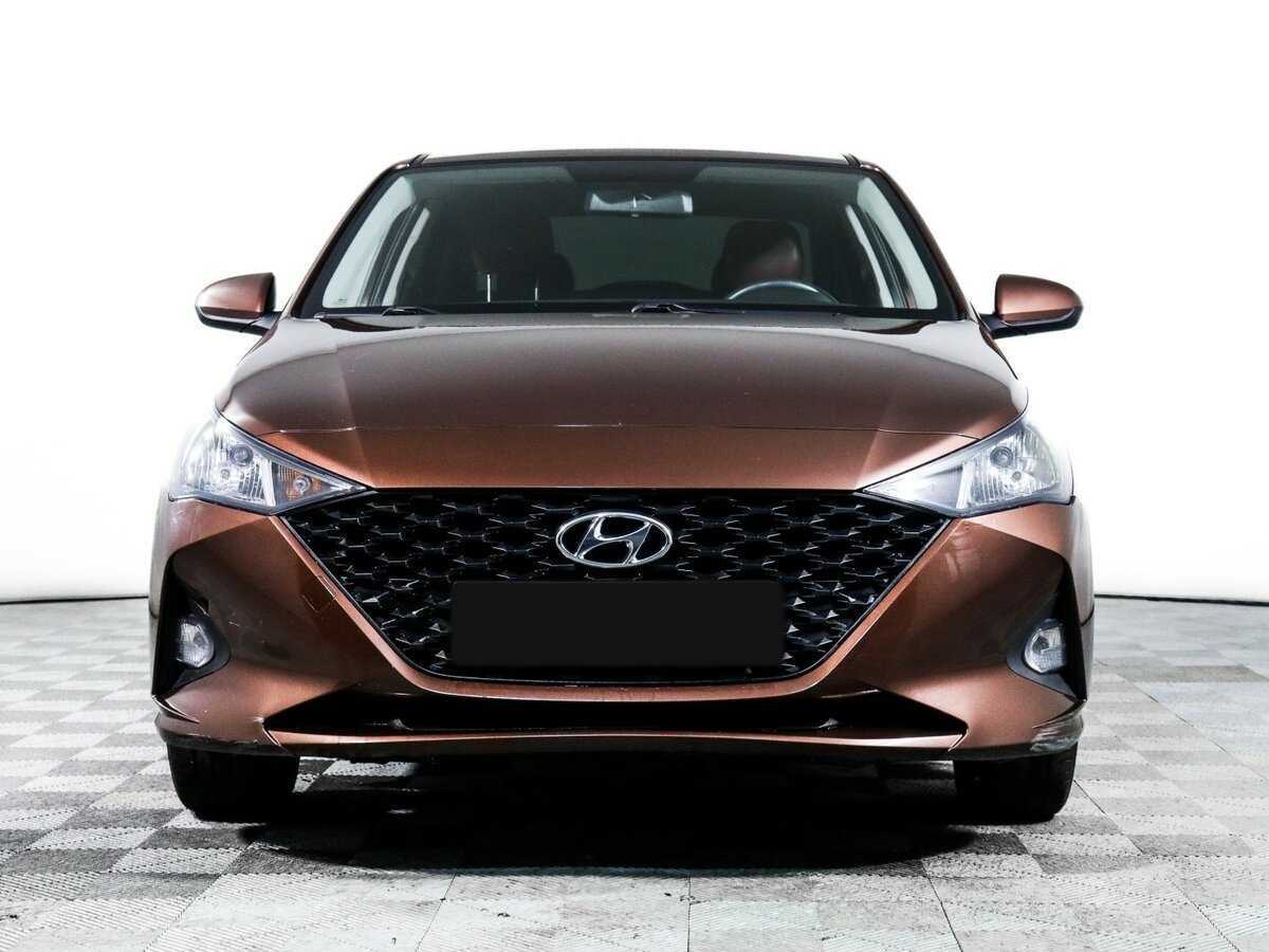 Hyundai Solaris с пробегом — 2021 год. Фото: #1