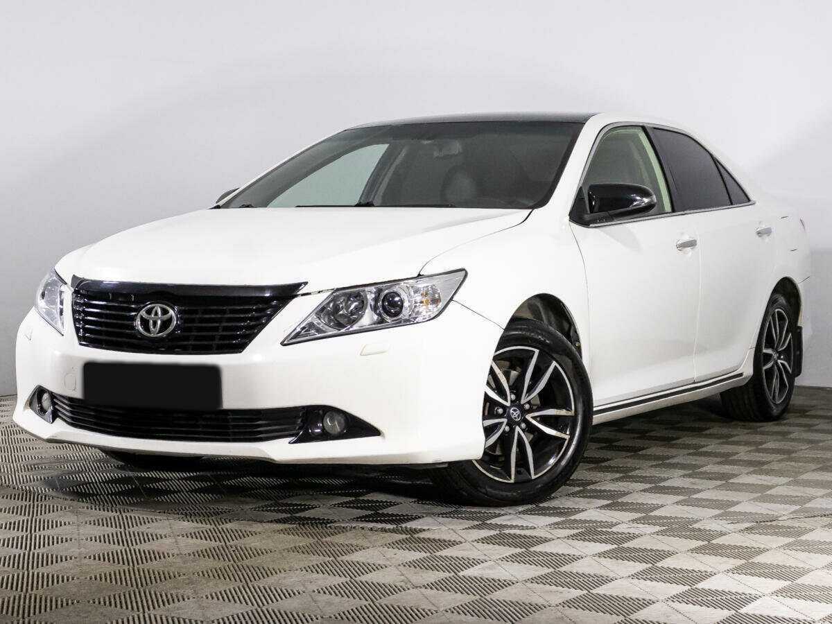 Toyota Camry с пробегом — 2012 год. Посмотреть фото