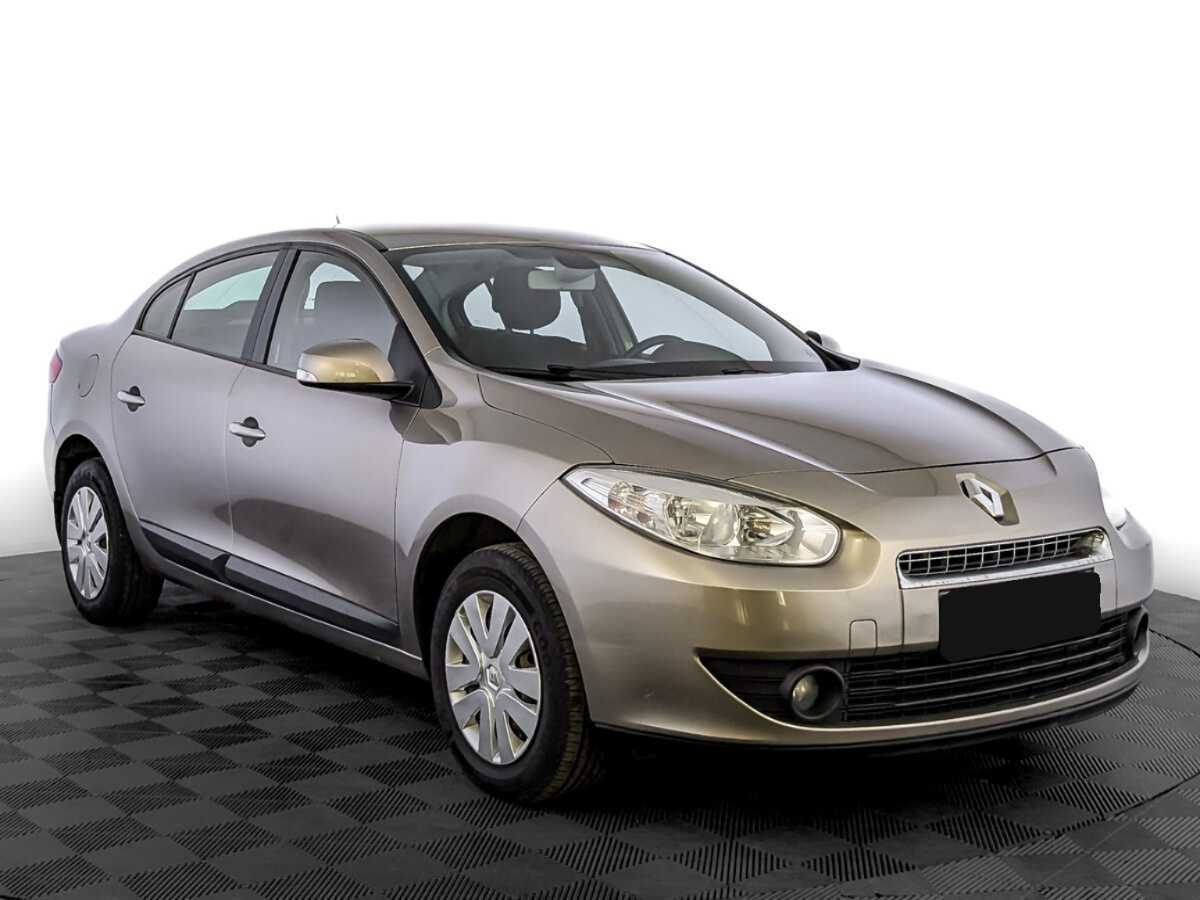 Renault Fluence с пробегом — 2012 год. Фото: #2