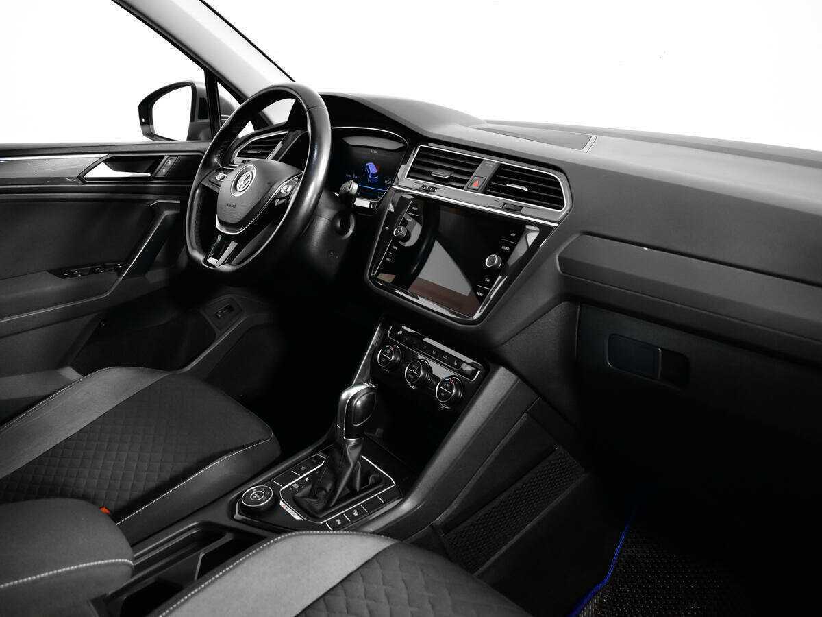 Volkswagen Tiguan с пробегом — 2018 год. Фото: #10