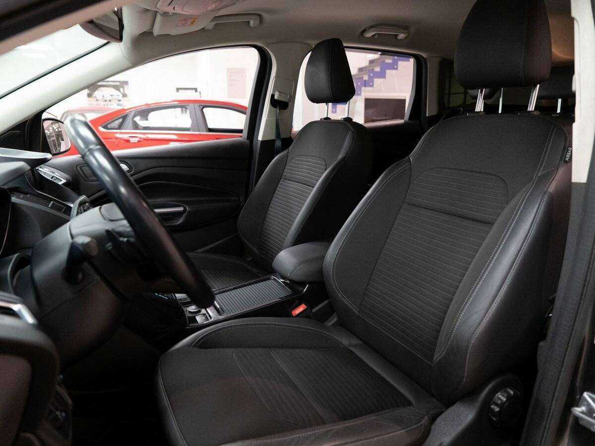 Ford Kuga с пробегом — 2018 год. Фото: #5