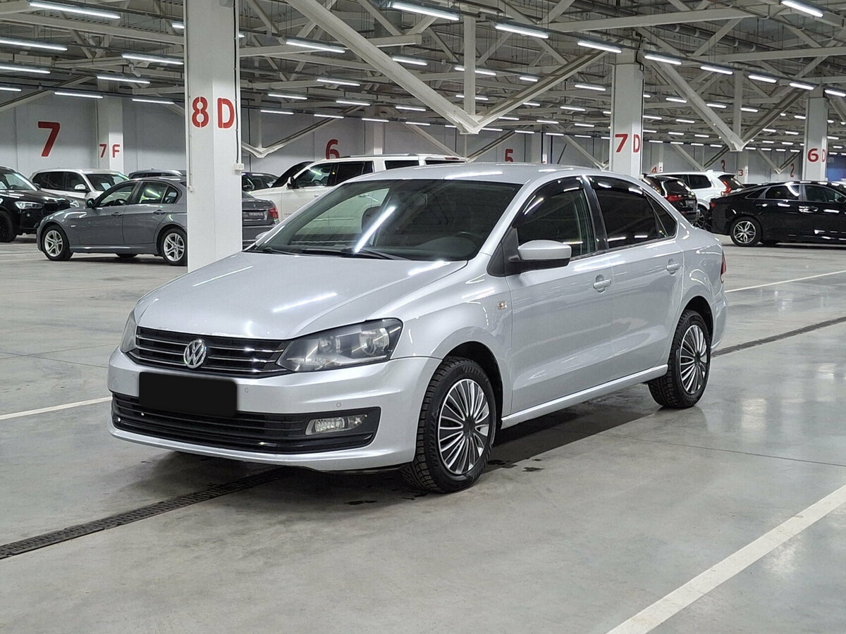 Volkswagen Polo с пробегом — 2015 год. Фото: #0