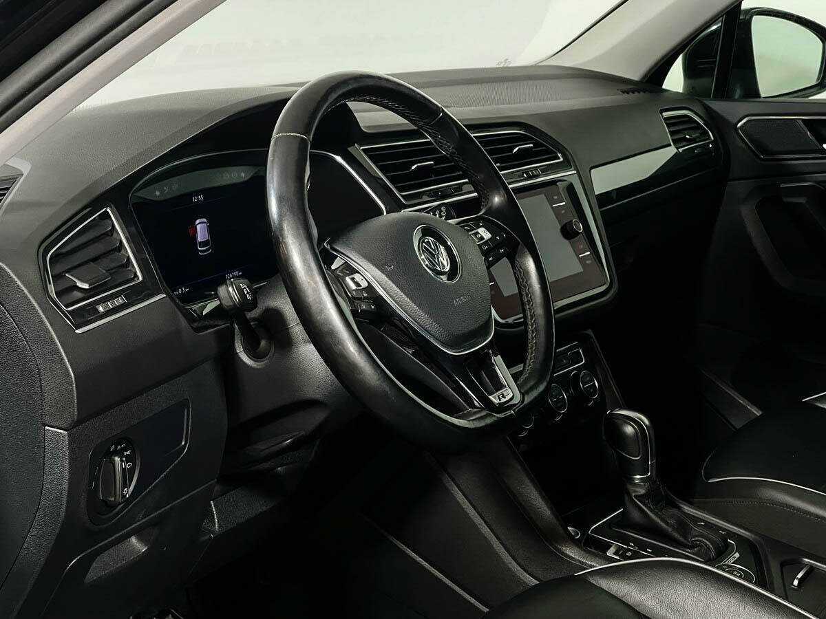Volkswagen Tiguan с пробегом — 2017 год. Фото: #12