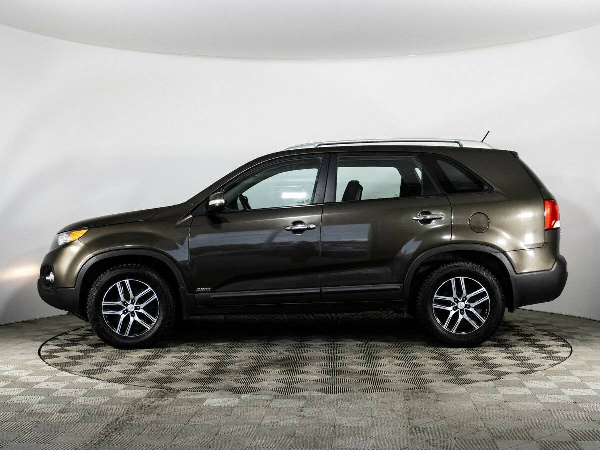 Kia Sorento с пробегом — 2012 год. Фото: #7