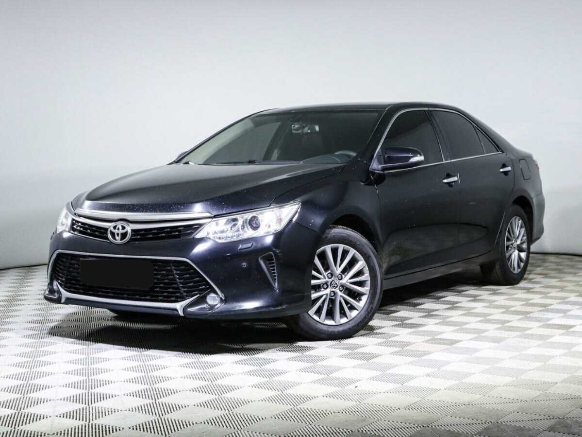 Toyota Camry с пробегом — 2016 год. Фото: #0