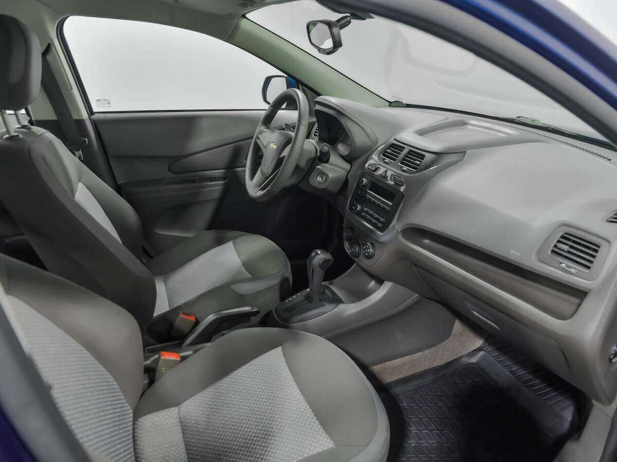 Chevrolet Cobalt с пробегом — 2021 год. Фото: #12