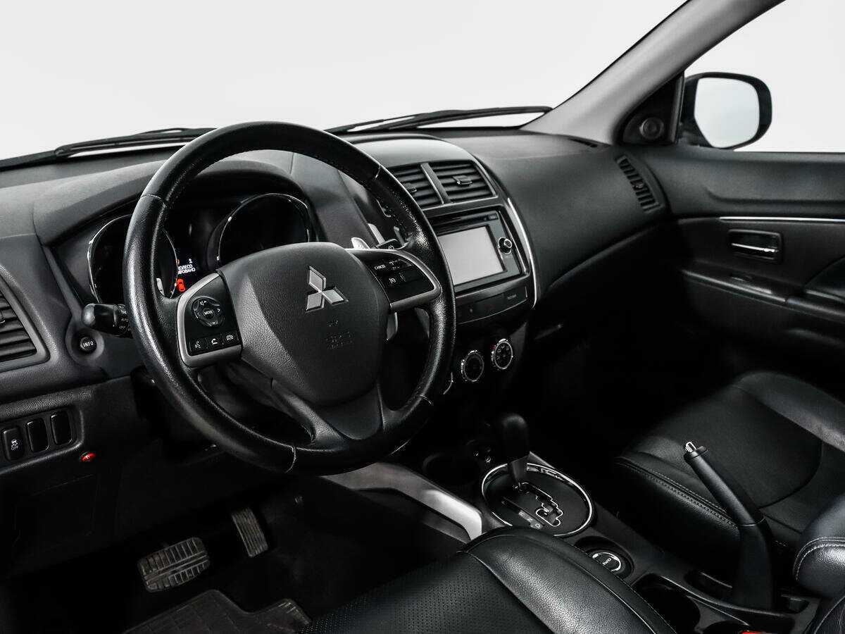 Mitsubishi ASX с пробегом — 2012 год. Фото: #8