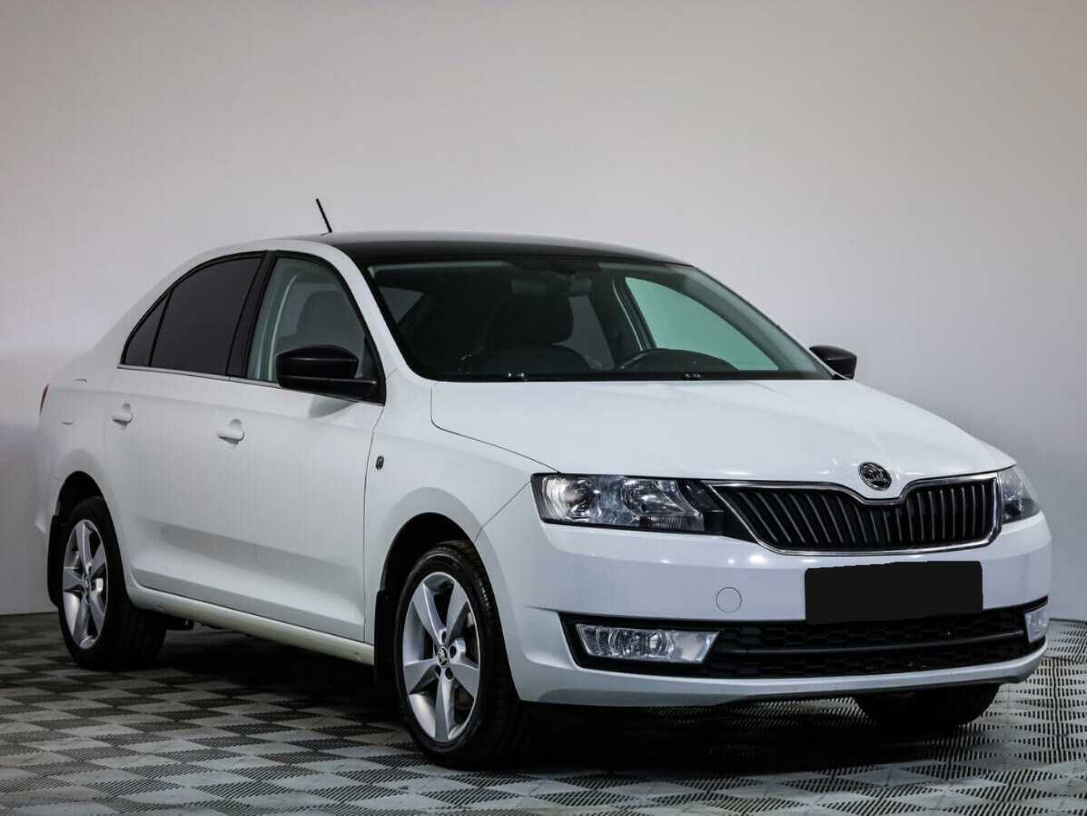 Skoda Rapid с пробегом — 2017 год. Фото: #1