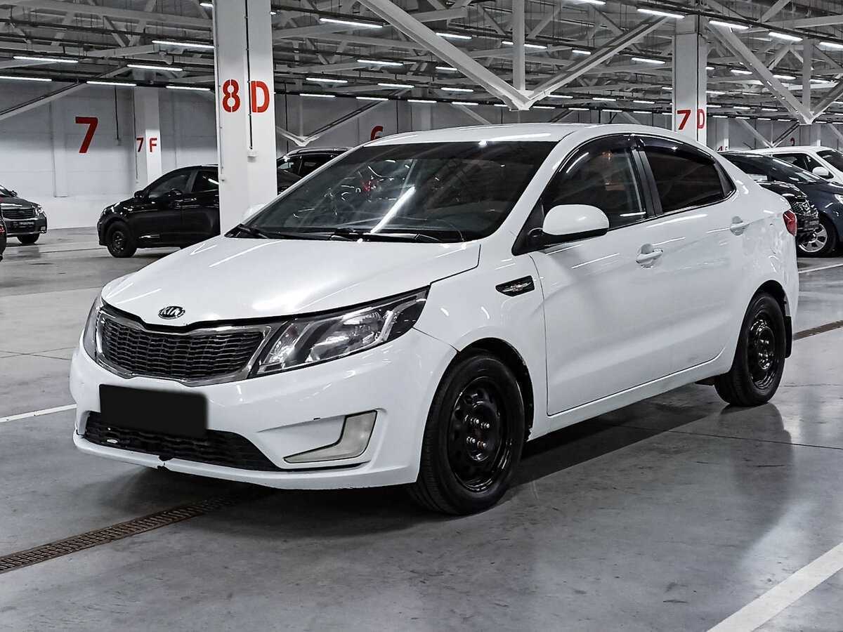 Kia Rio с пробегом — 2014 год. Посмотреть фото