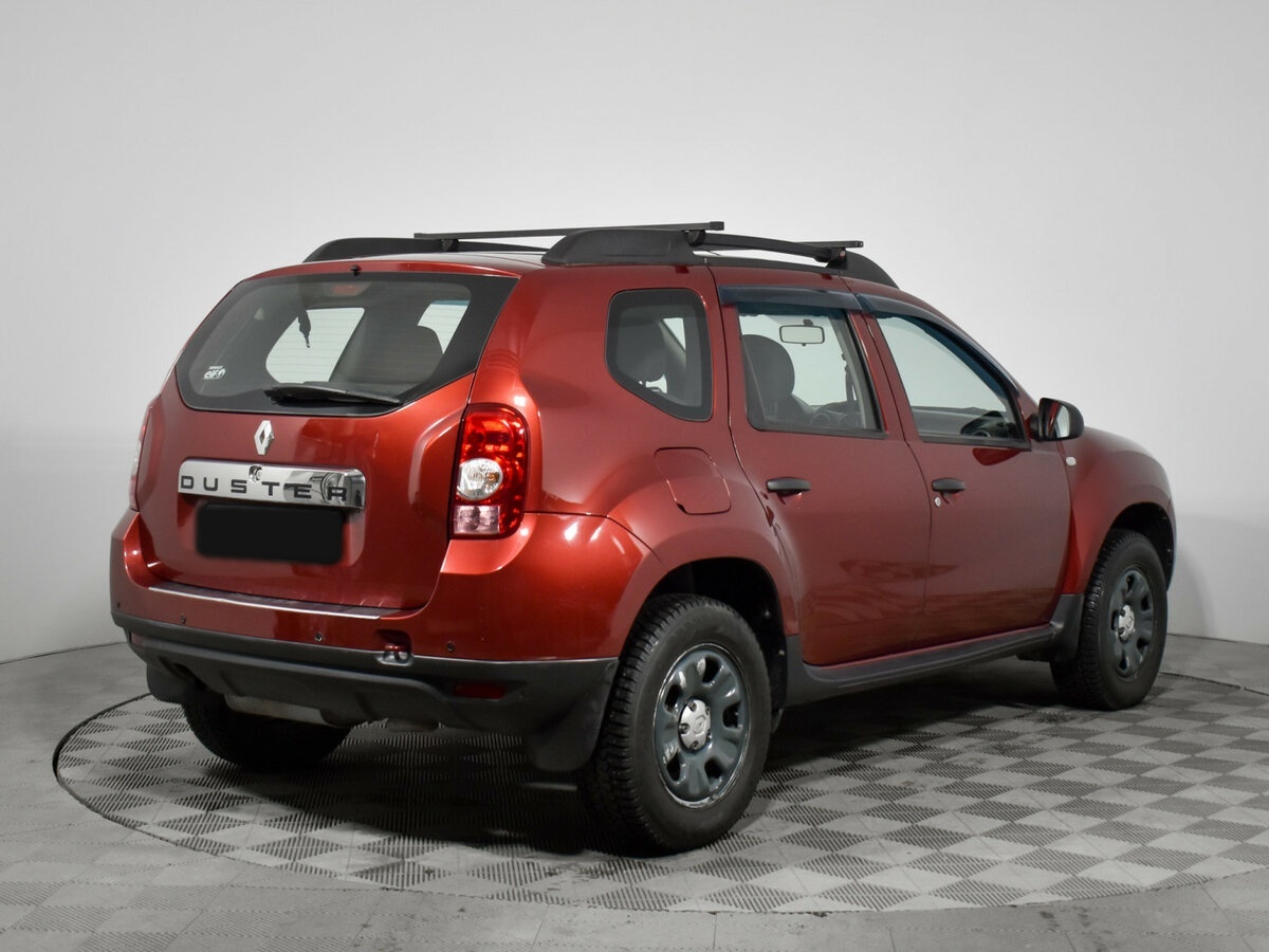 Renault Duster с пробегом — 2013 год. Фото: #4