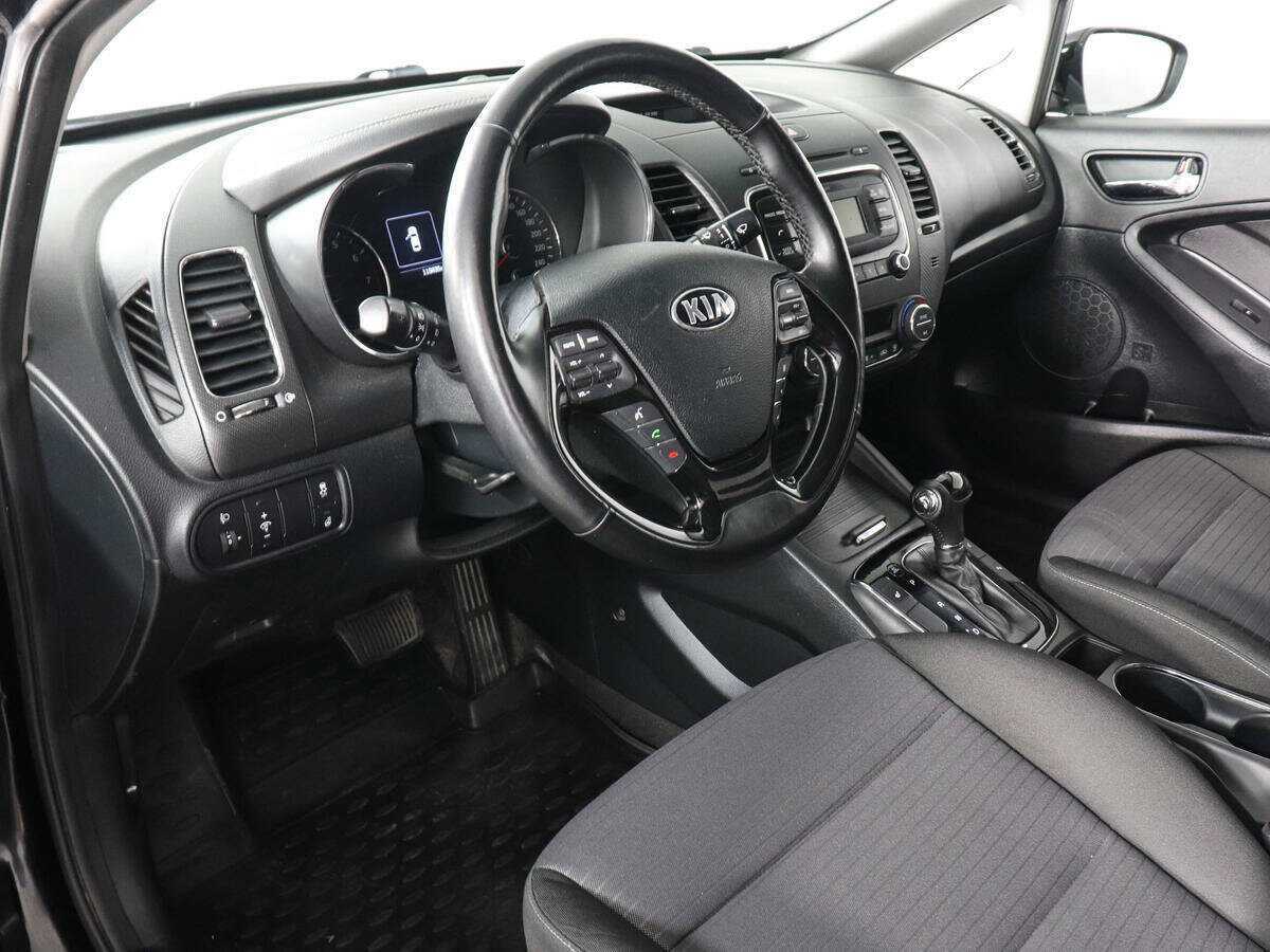 Kia Cerato с пробегом — 2018 год. Фото: #4