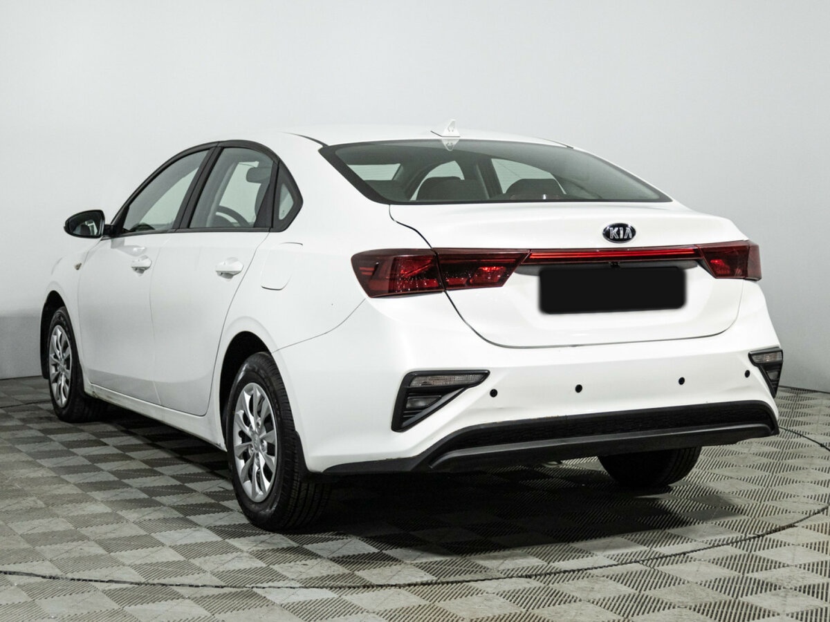 Kia Cerato с пробегом — 2019 год. Фото: #6