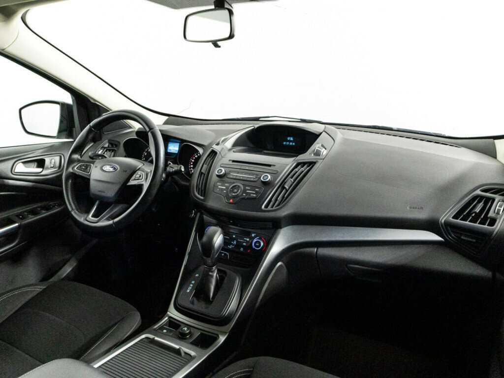 Ford Kuga с пробегом — 2018 год. Фото: #8