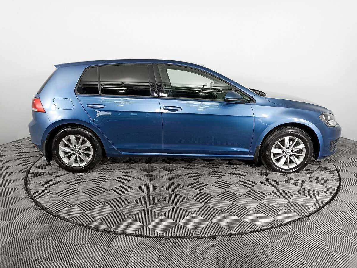 Volkswagen Golf с пробегом — 2013 год. Фото: #3