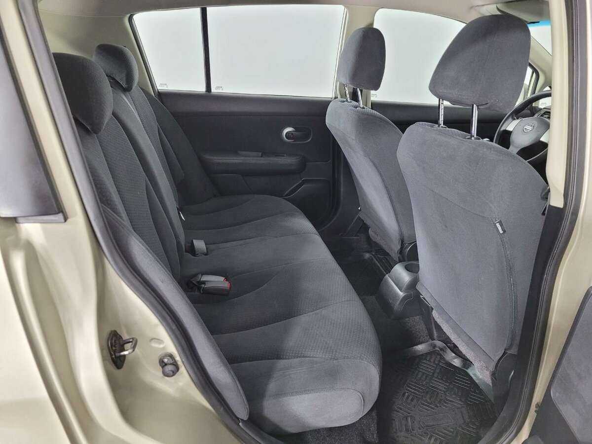 Nissan Tiida с пробегом — 2013 год. Фото: #15
