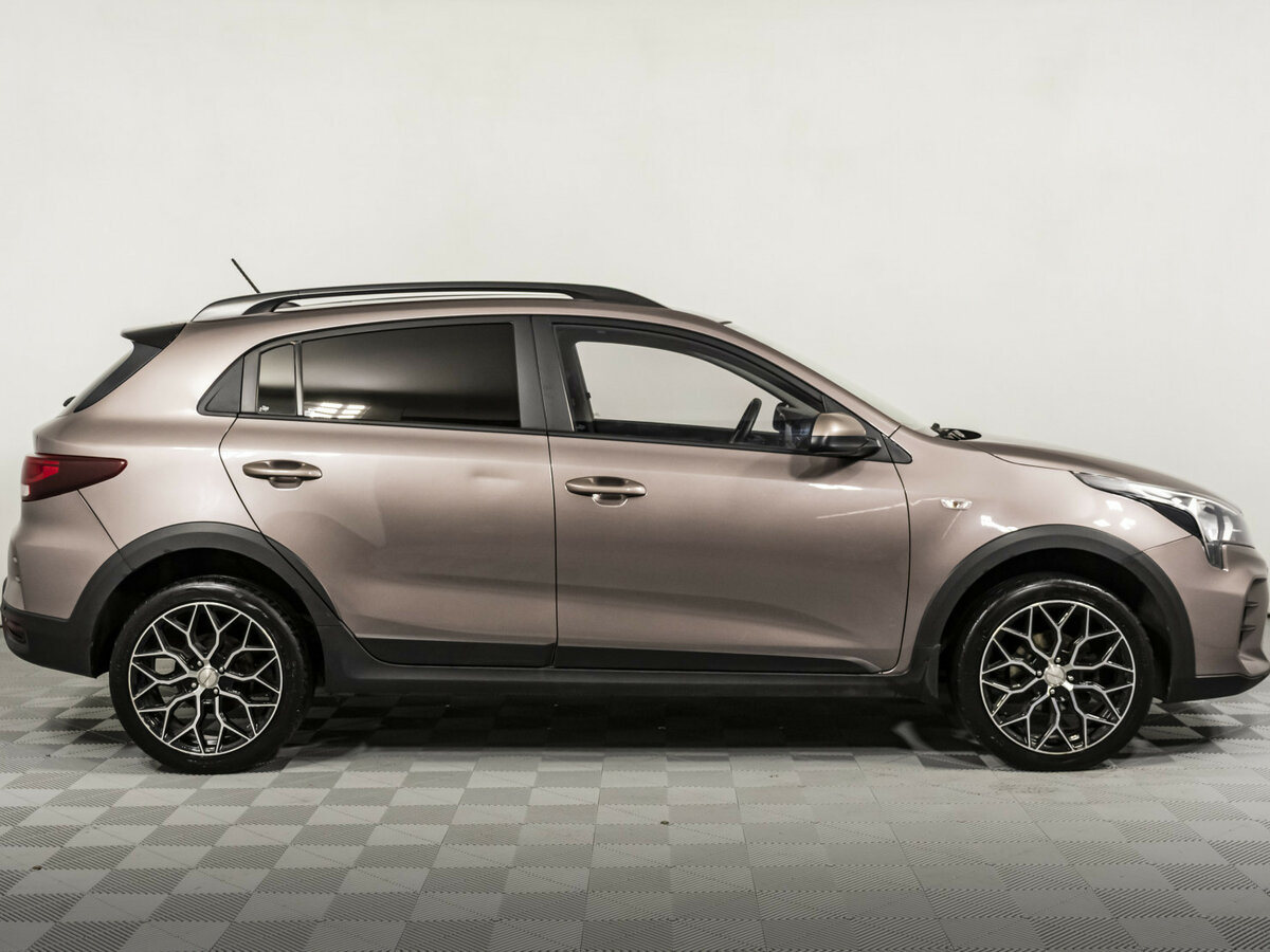 Kia Rio с пробегом — 2020 год. Фото: #3