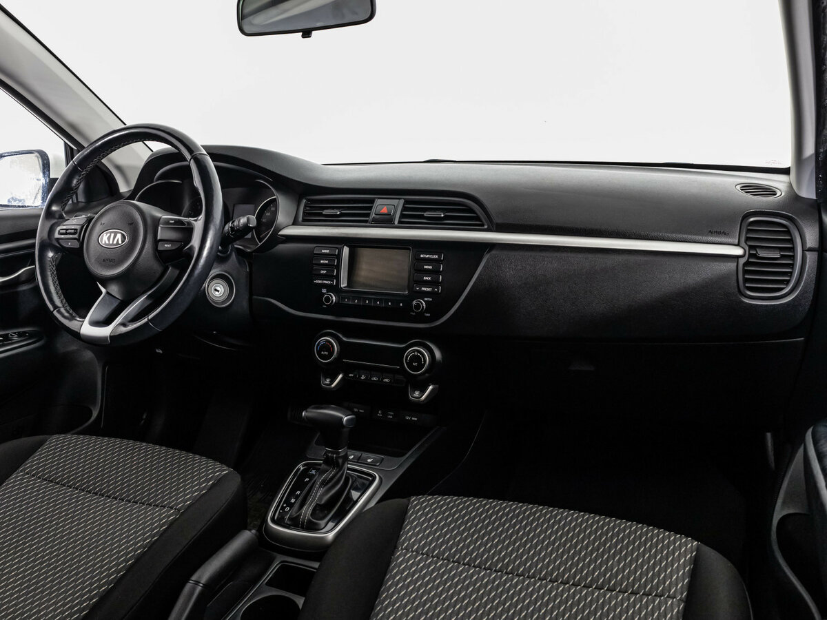 Kia Rio с пробегом — 2018 год. Фото: #6