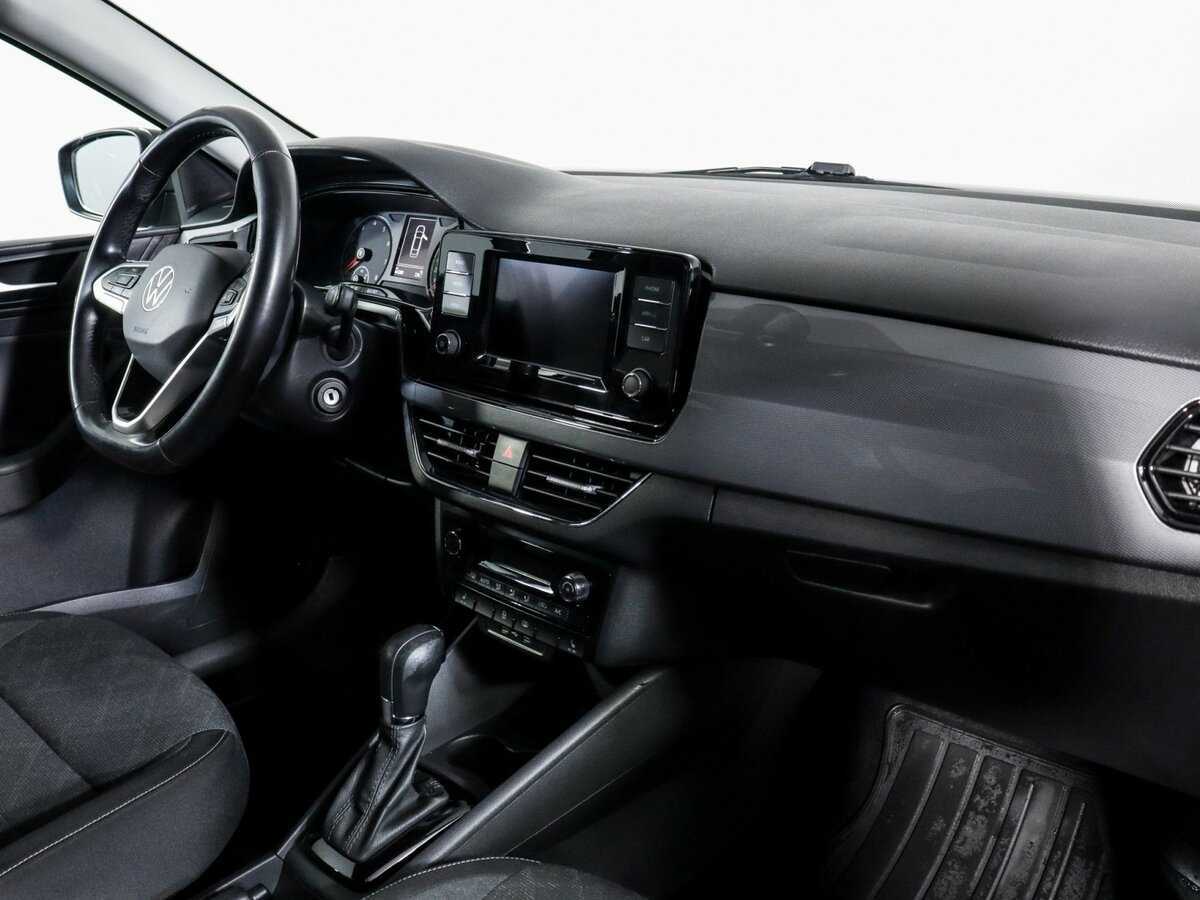 Volkswagen Polo с пробегом — 2020 год. Фото: #8
