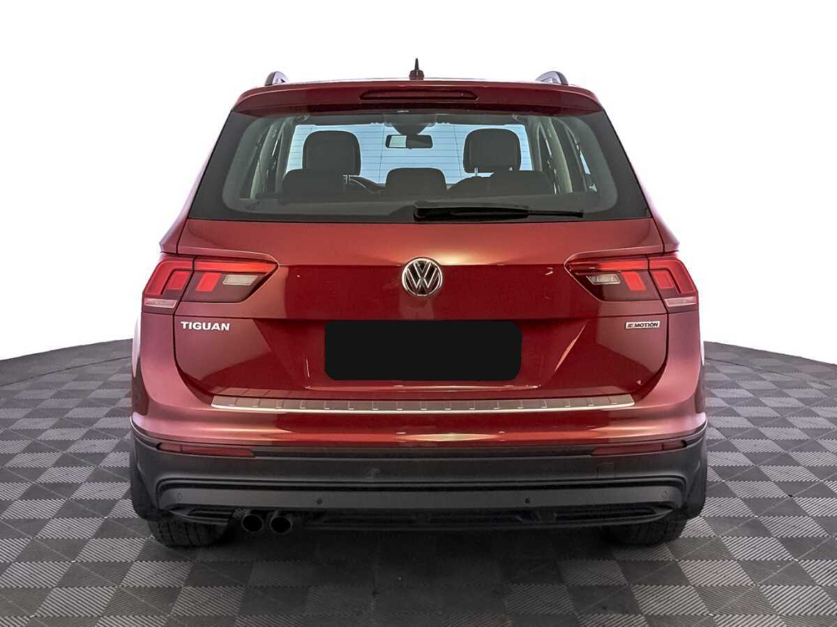 Volkswagen Tiguan с пробегом — 2020 год. Фото: #5