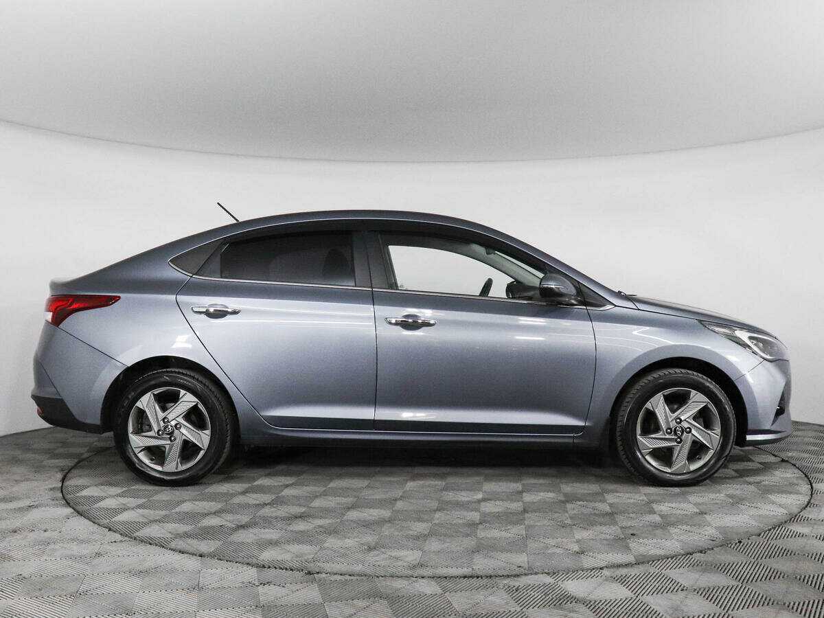 Hyundai Solaris с пробегом — 2020 год. Фото: #3