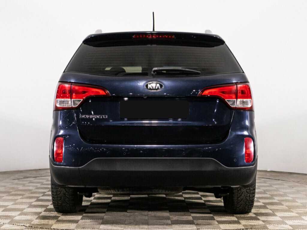 Kia Sorento с пробегом — 2017 год. Фото: #5