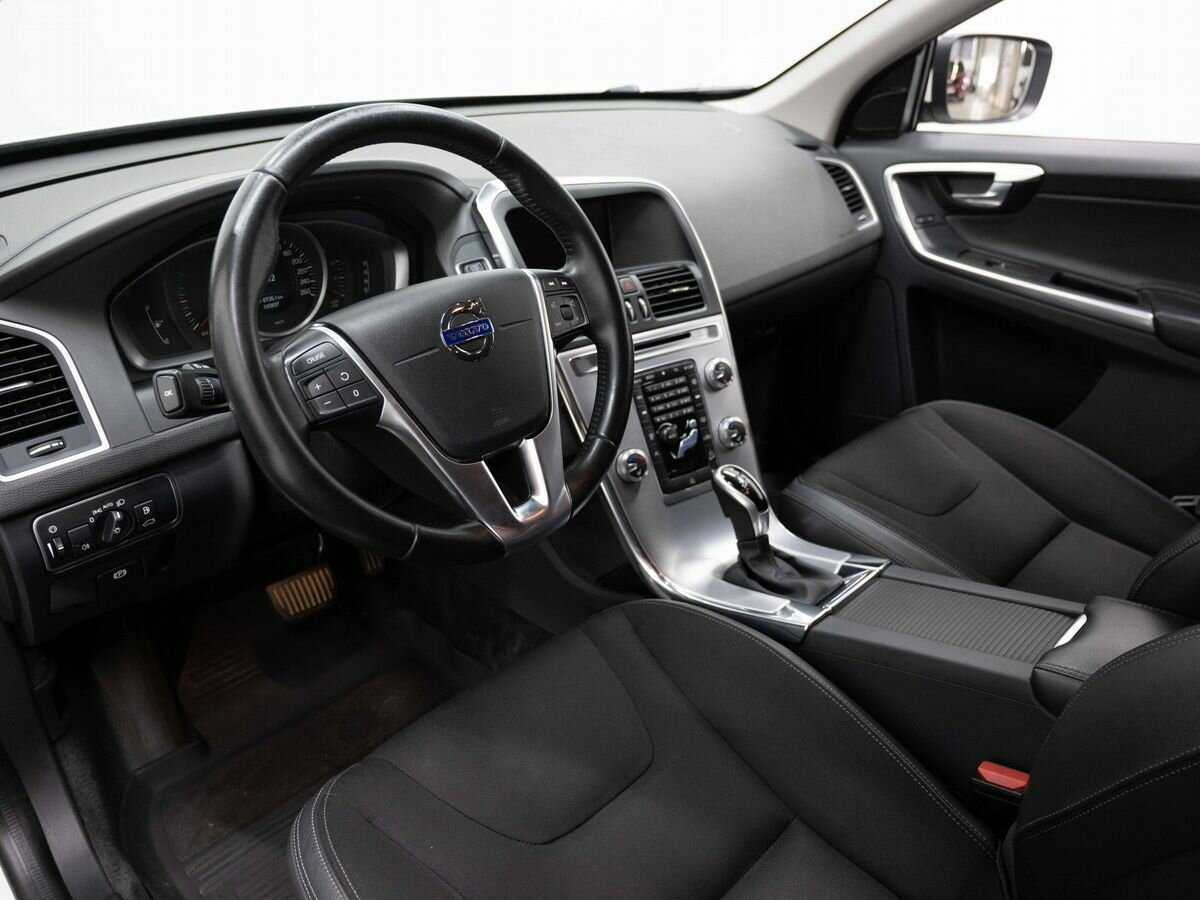 Volvo XC60 с пробегом — 2017 год. Фото: #6