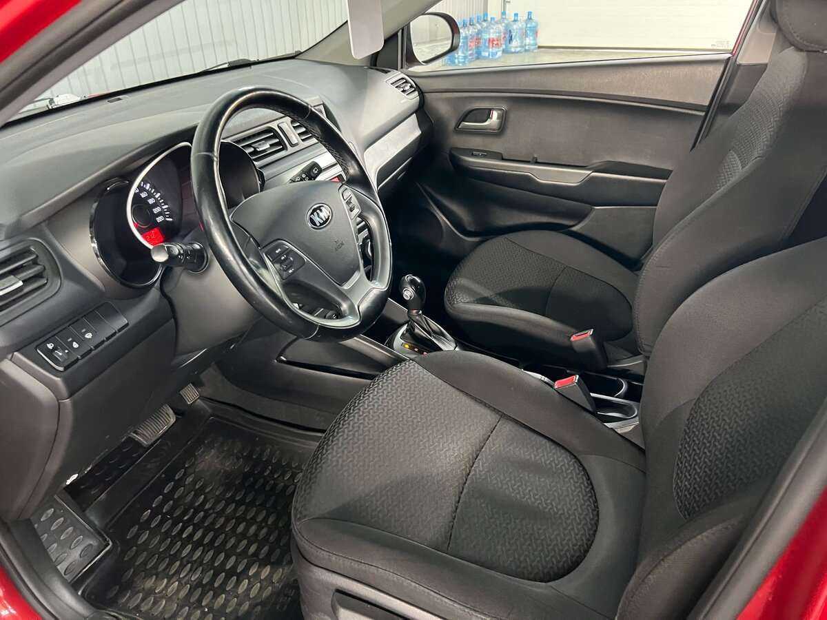 Kia Rio с пробегом — 2015 год. Фото: #9