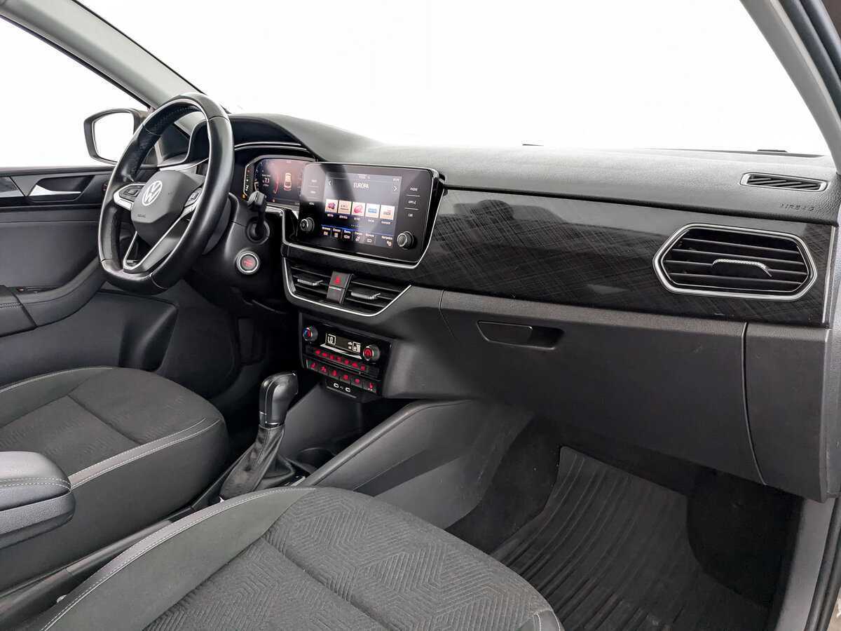 Volkswagen Polo с пробегом — 2020 год. Фото: #8