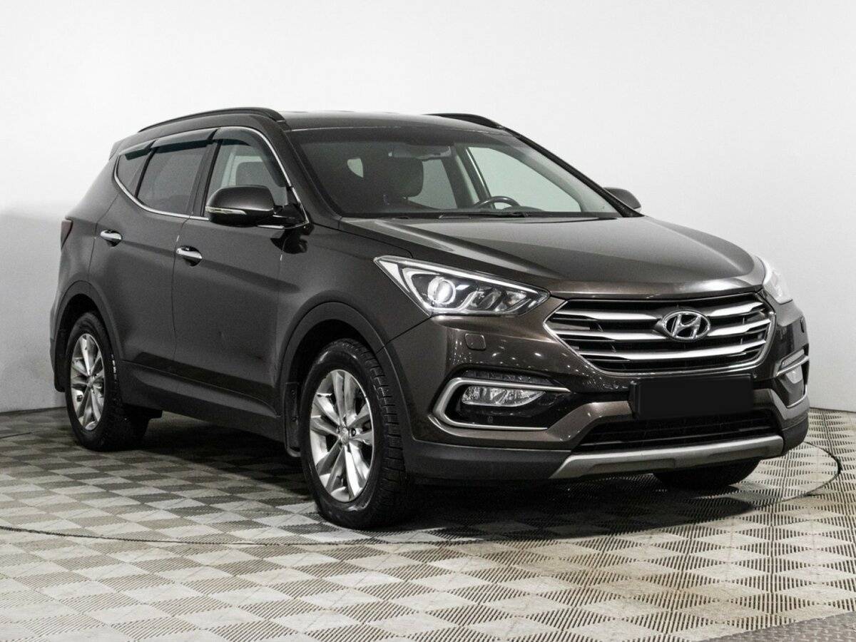 Hyundai Santa Fe с пробегом — 2017 год. Фото: #2