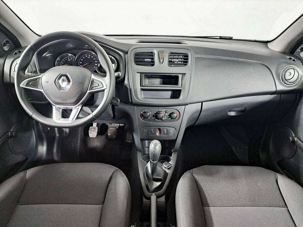 Renault Logan с пробегом — 2019 год. Фото: #11