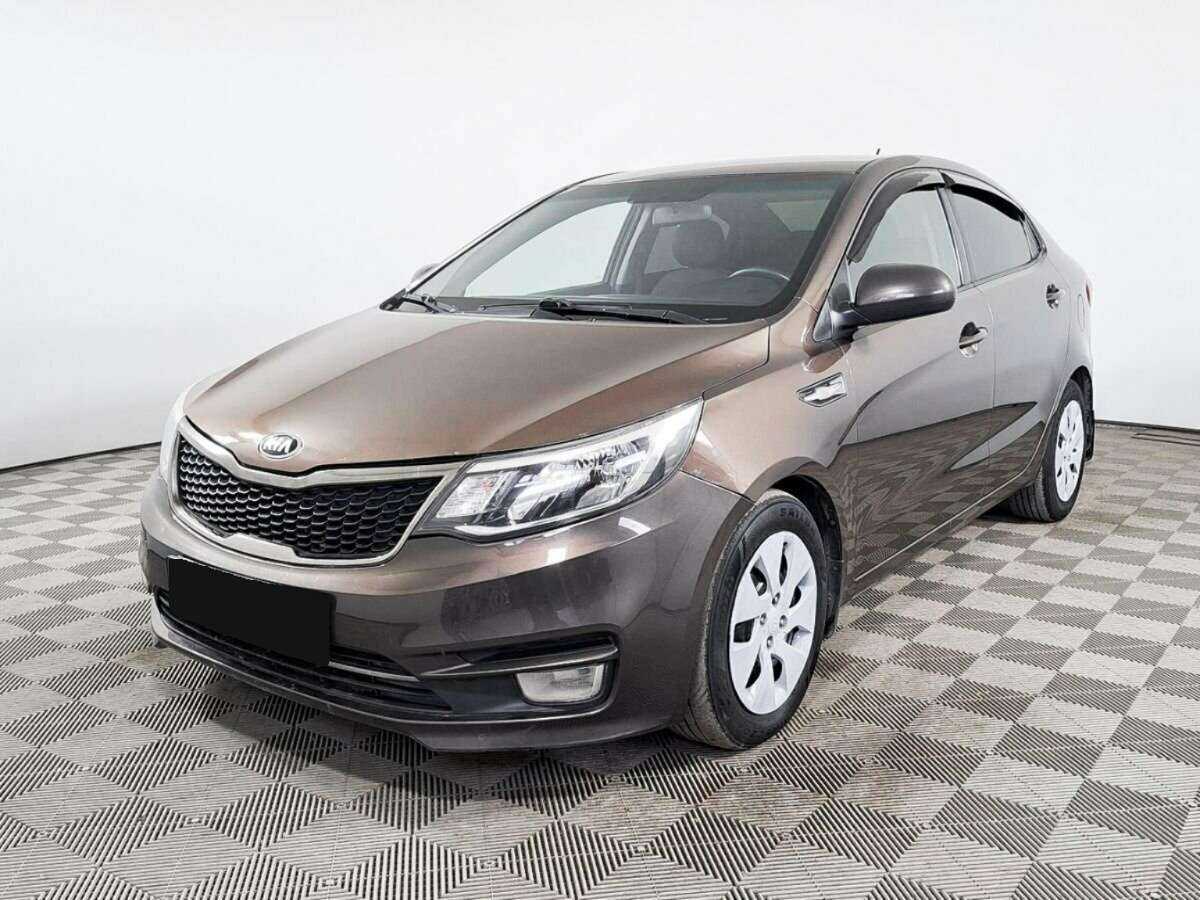 Kia Rio с пробегом — 2015 год. Фото: #0