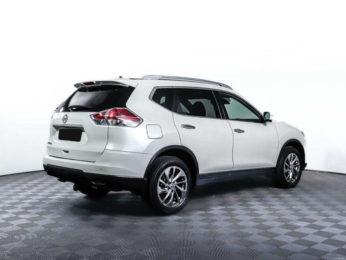 Nissan X-Trail с пробегом — 2015 год. Фото: #4
