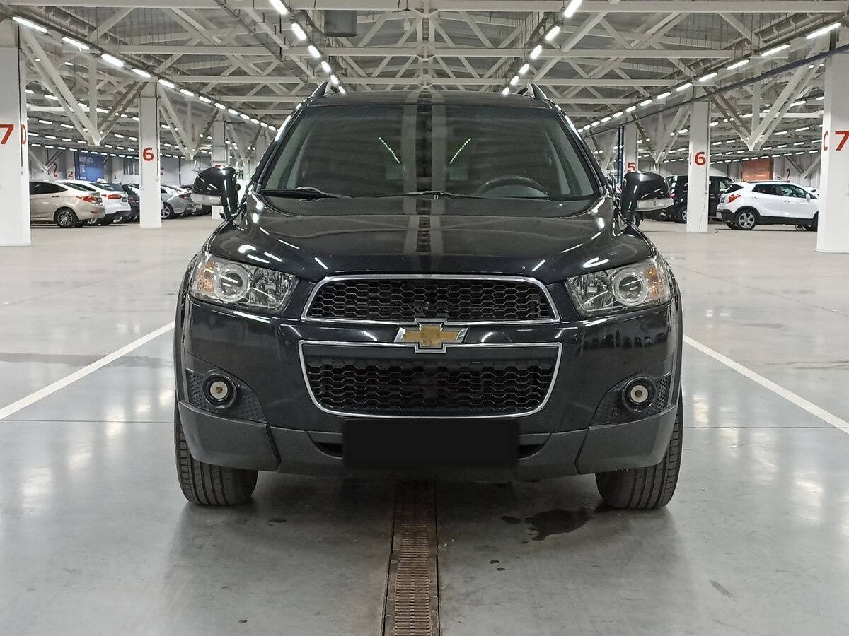 Chevrolet Captiva с пробегом — 2013 год. Фото: #1