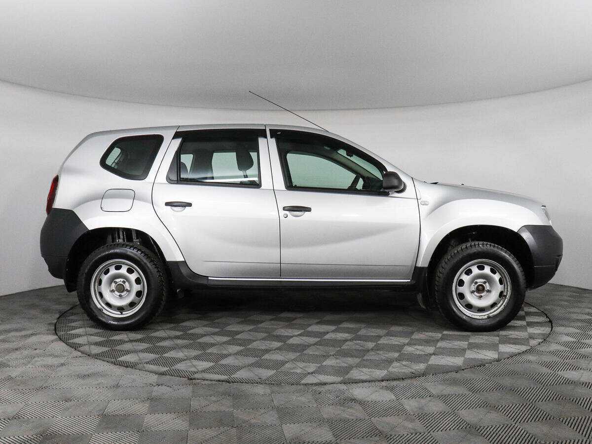Renault Duster с пробегом — 2017 год. Фото: #3