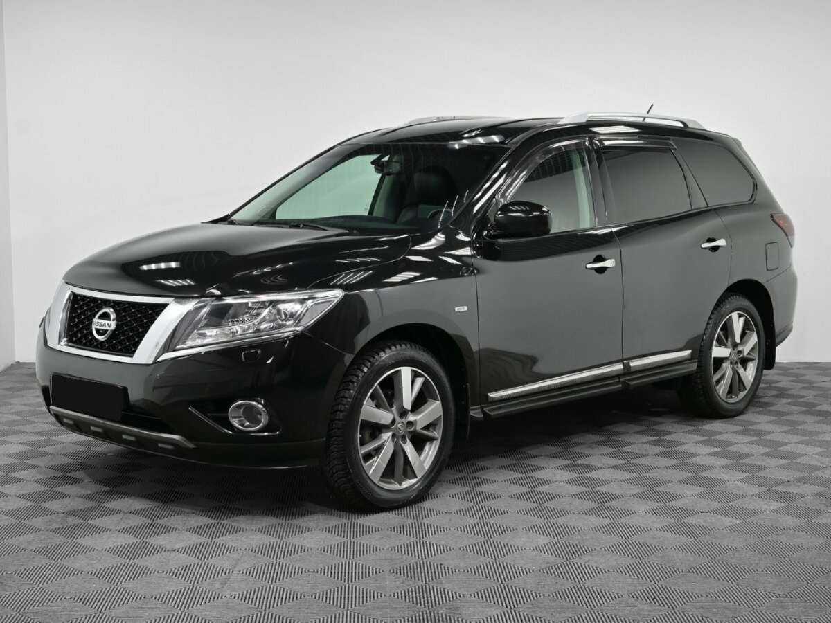Nissan Pathfinder с пробегом — 2015 год. Посмотреть фото