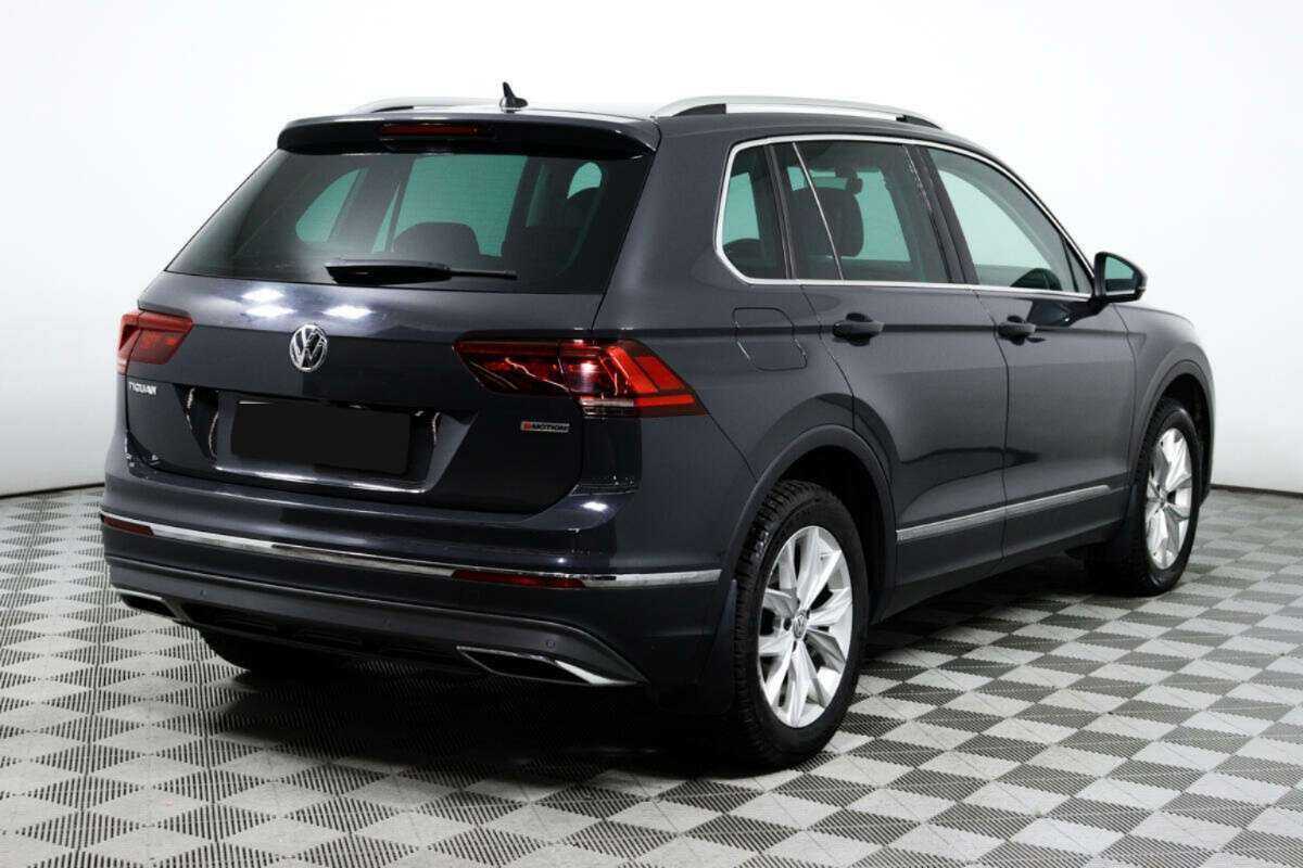 Volkswagen Tiguan с пробегом — 2018 год. Фото: #4