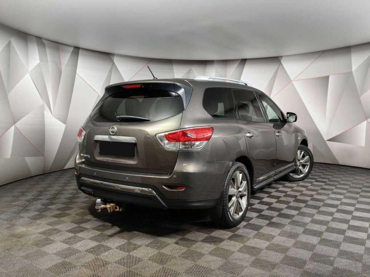 Nissan Pathfinder с пробегом — 2014 год. Фото: #1