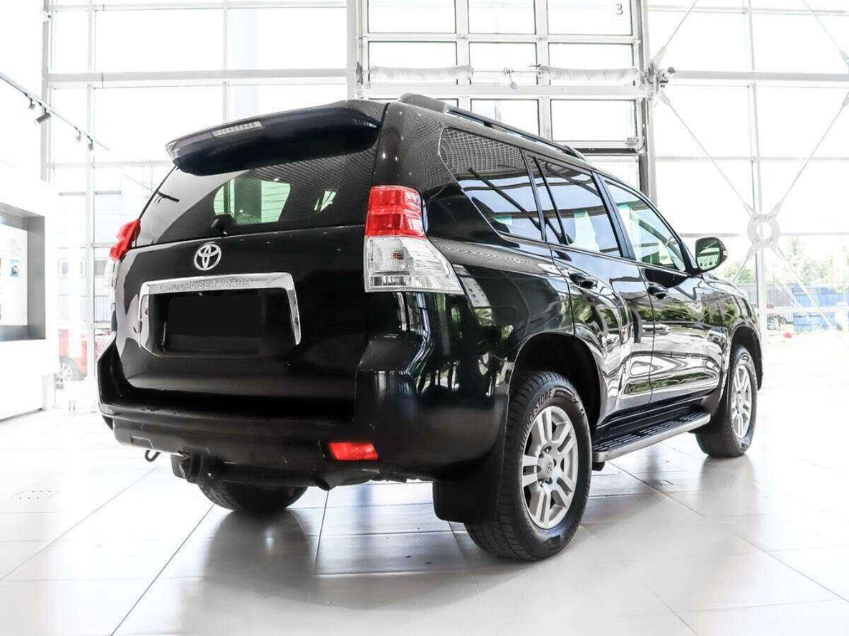 Toyota Land Cruiser Prado с пробегом — 2012 год. Фото: #4