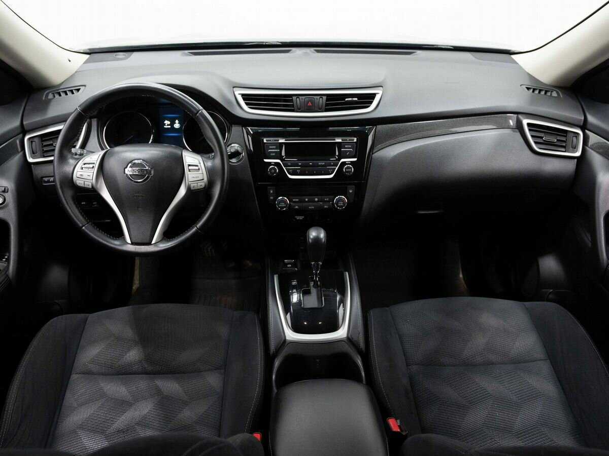 Nissan X-Trail с пробегом — 2016 год. Фото: #14