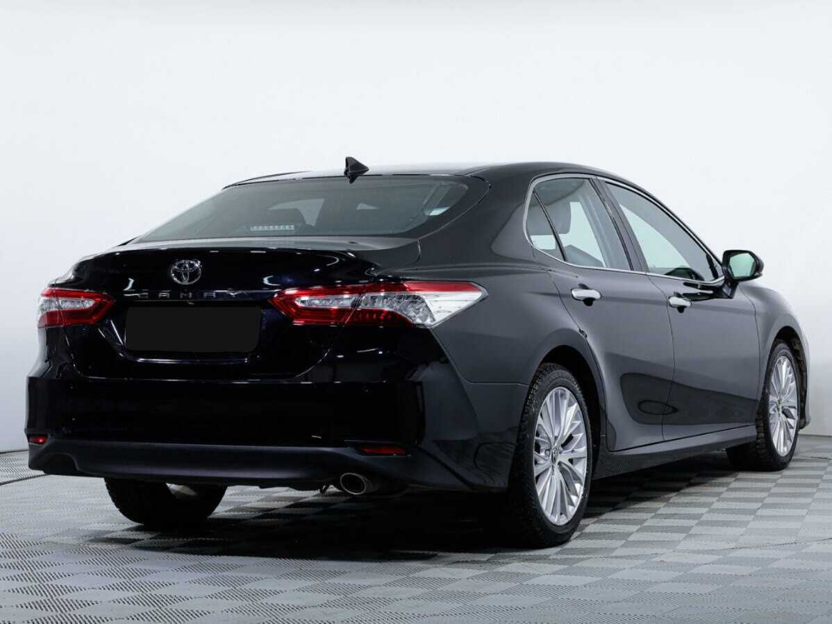 Toyota Camry с пробегом — 2019 год. Фото: #4
