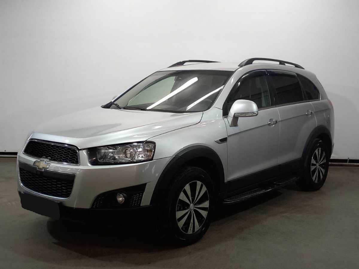 Chevrolet Captiva с пробегом — 2012 год. Фото: #0