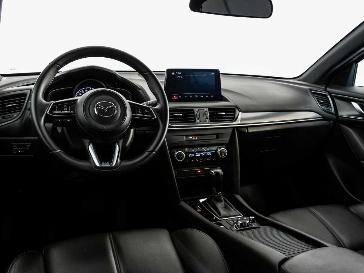 Mazda CX-4 с пробегом — 2023 год. Фото: #9