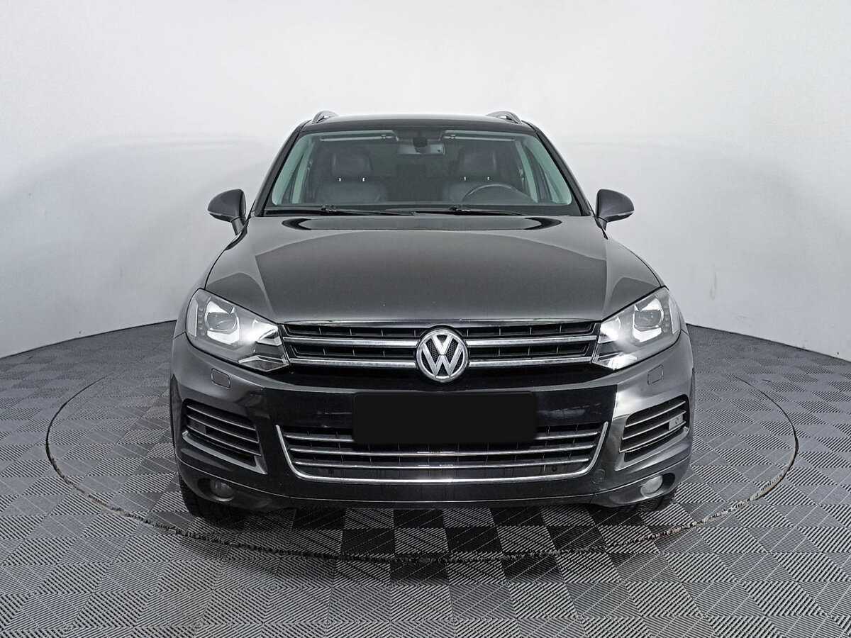 Volkswagen Touareg с пробегом — 2013 год. Фото: #1