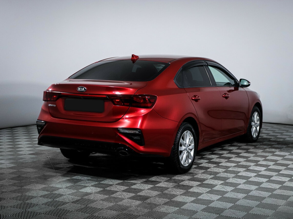 Kia Cerato с пробегом — 2019 год. Фото: #3