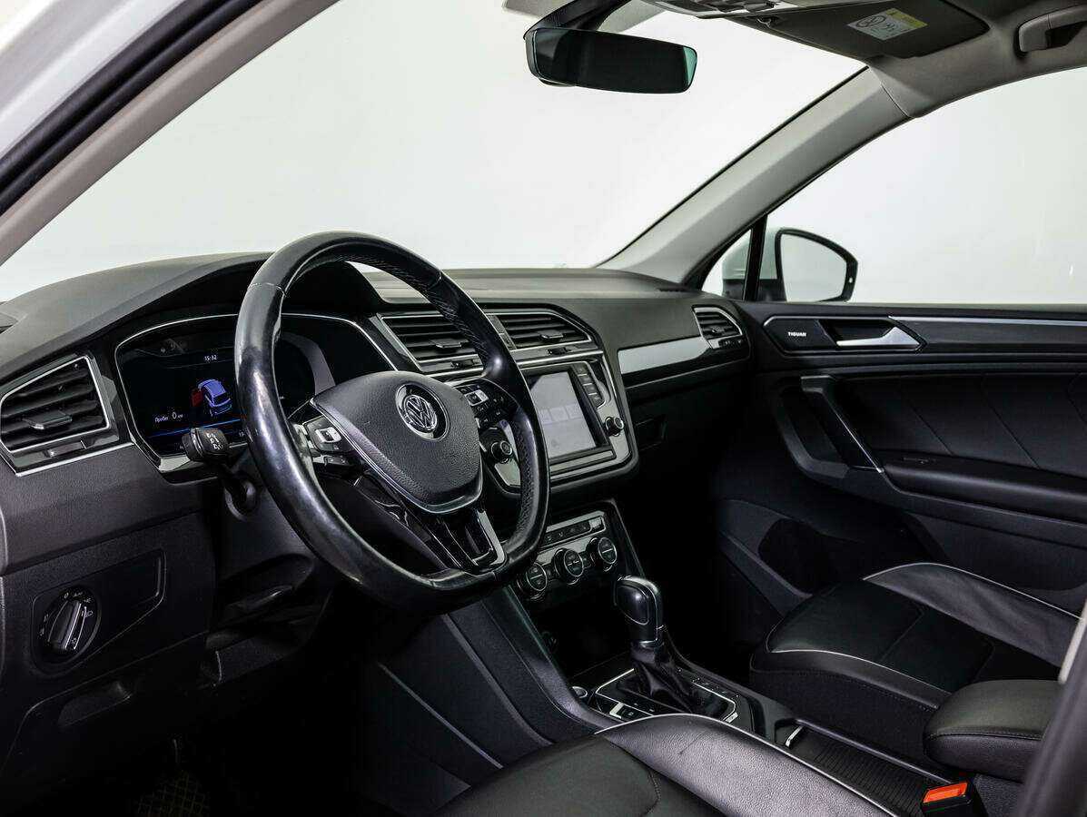 Volkswagen Tiguan с пробегом — 2017 год. Фото: #8
