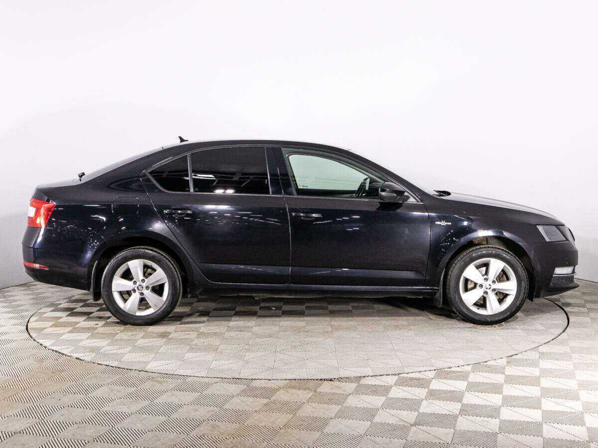Skoda Octavia с пробегом — 2019 год. Фото: #3